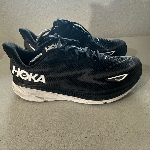 Hoka Other - Hoka men’s m Clifton 9 wide 13 2 E